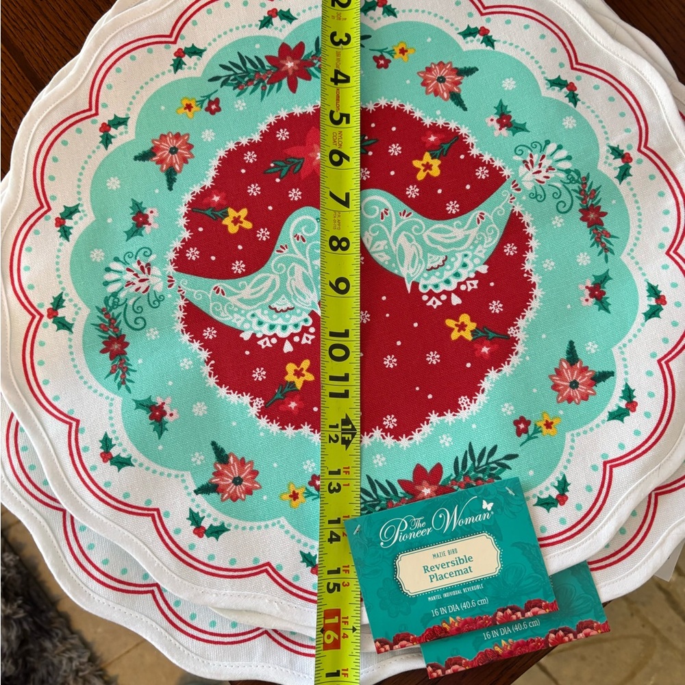 The Pioneer Woman Christmas Mazie Bird Reversible 16in Single Cotton Placemat